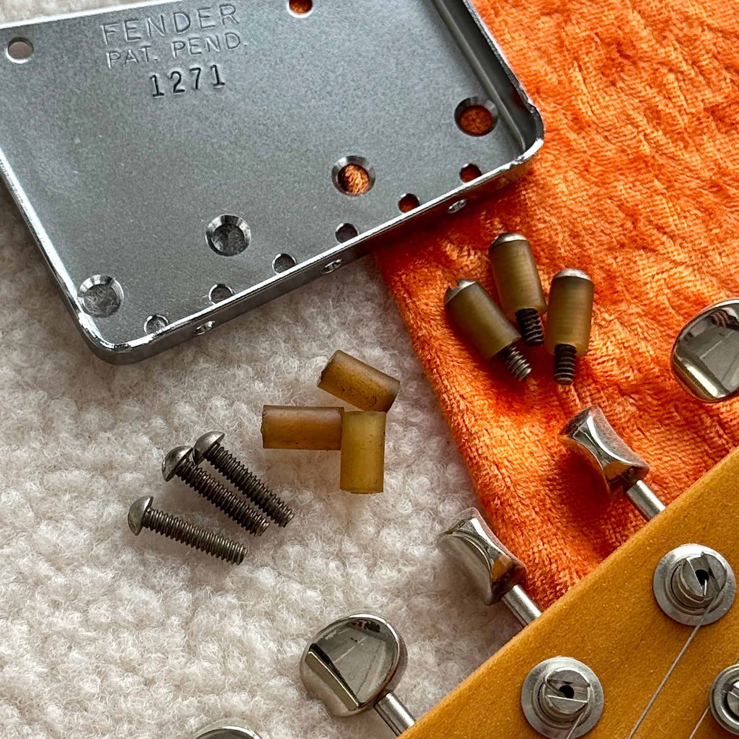 50年代 Tele® ブリッジピックアップスクリュー