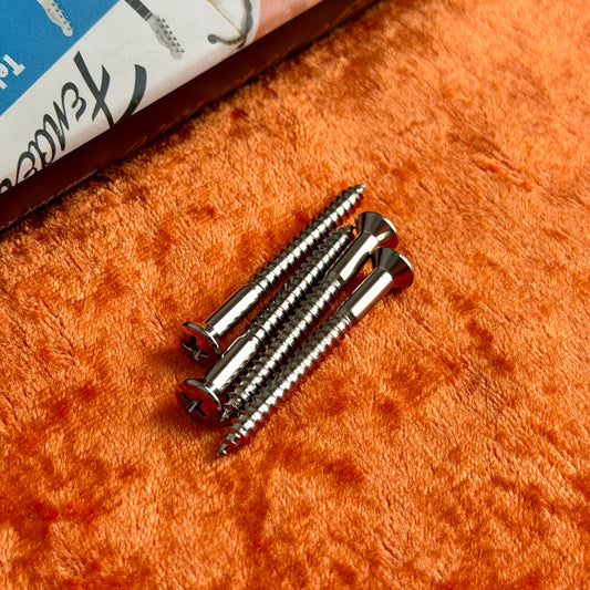 1-3/4インチ・50年代フェンダー®ネックプレートスクリュー