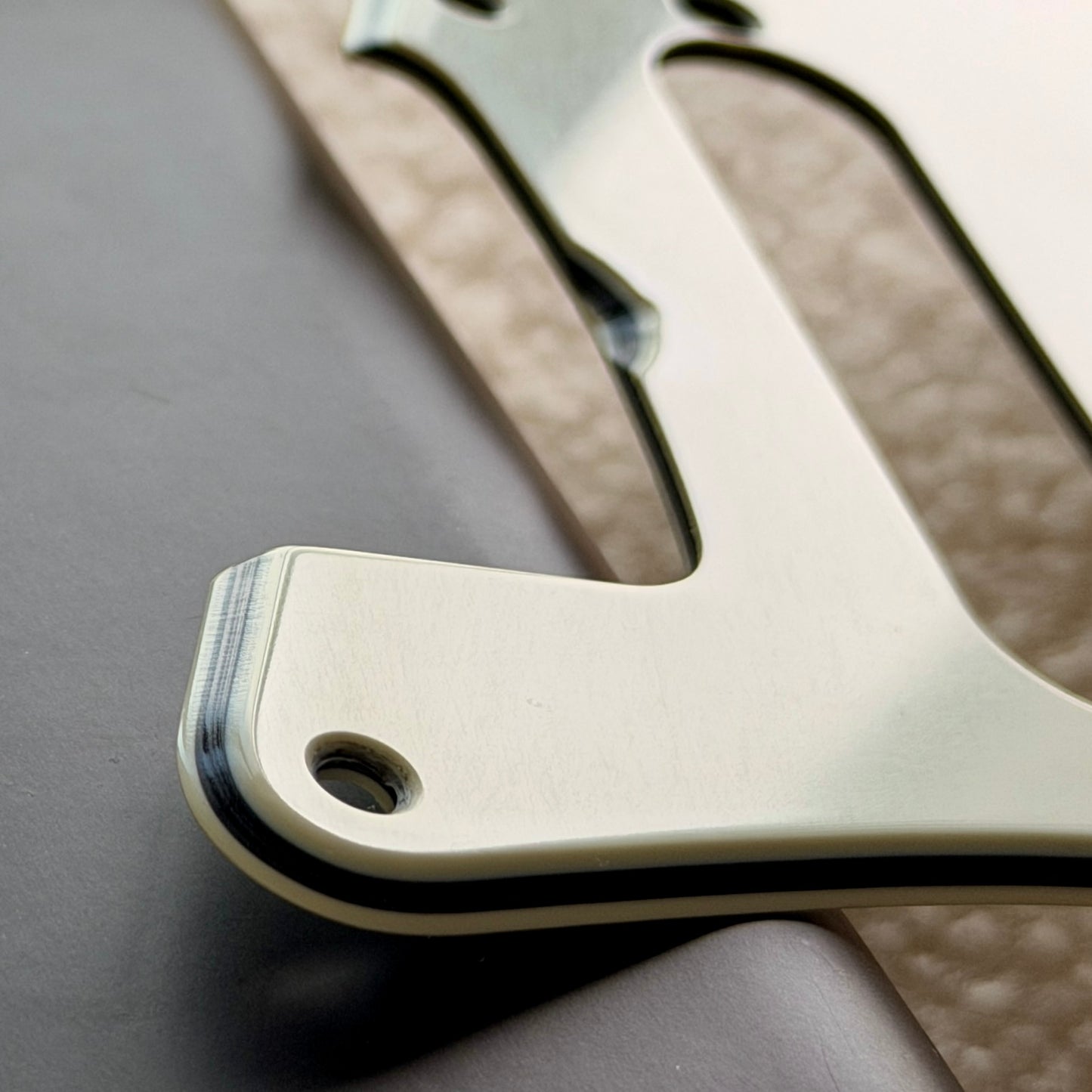 1964 Strat® Pickguard in Mint