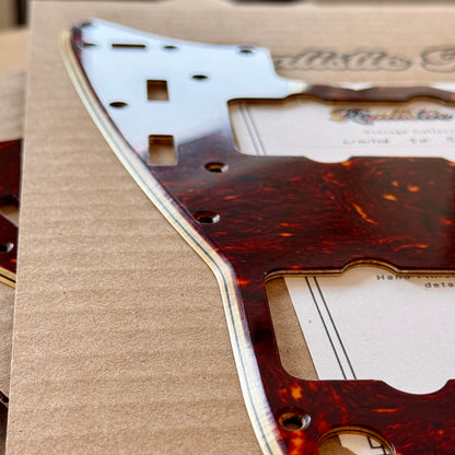 1960年代 Jazzmaster® セルロイドニトロアセテート製トーティスシェルピックガード