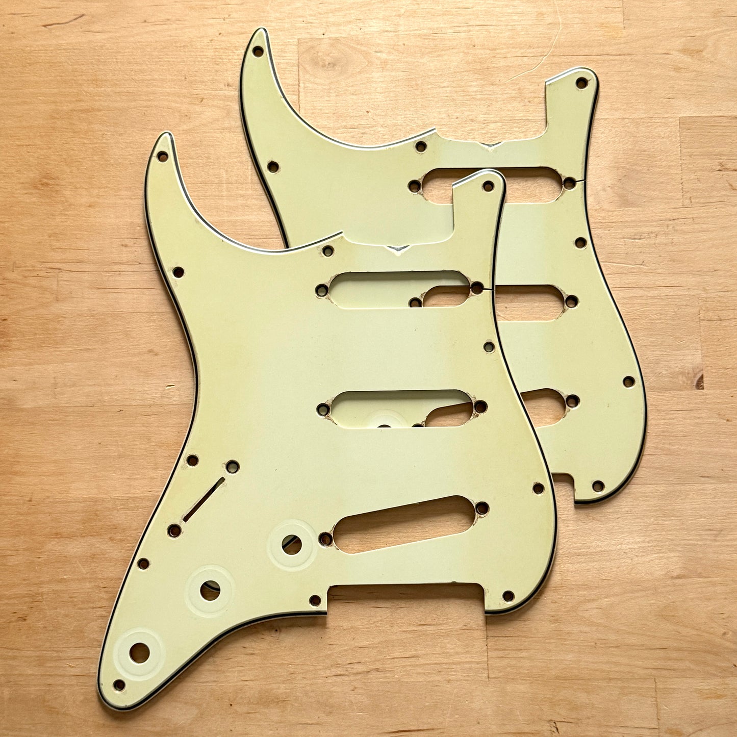LEFTY 1962 Strat® ピックガード ミント