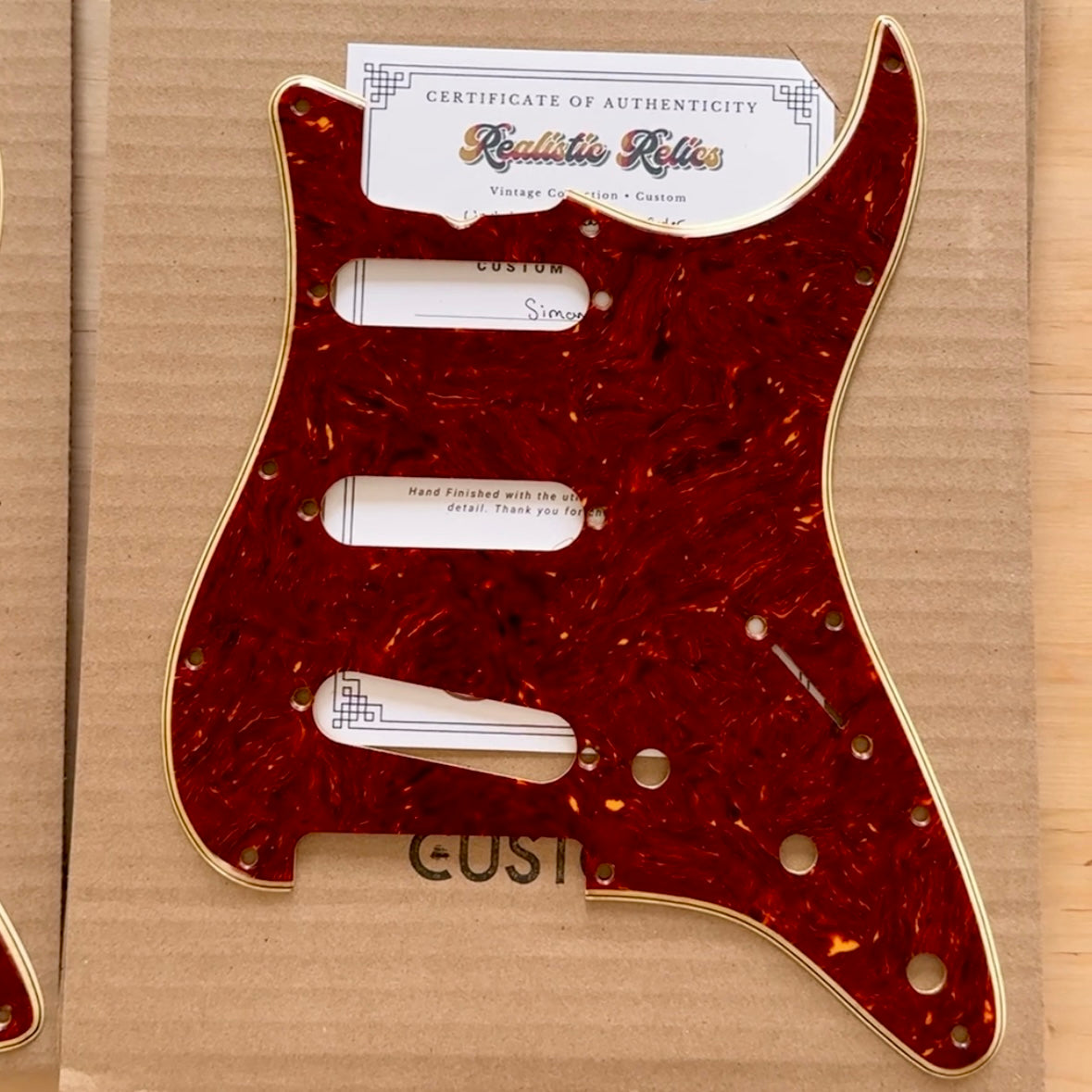 1964 Strat® セルロイドニトロアセテート製べっ甲柄ピックガード