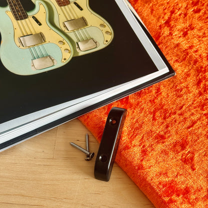 Fender® Bass用ヴィンテージサムレスト