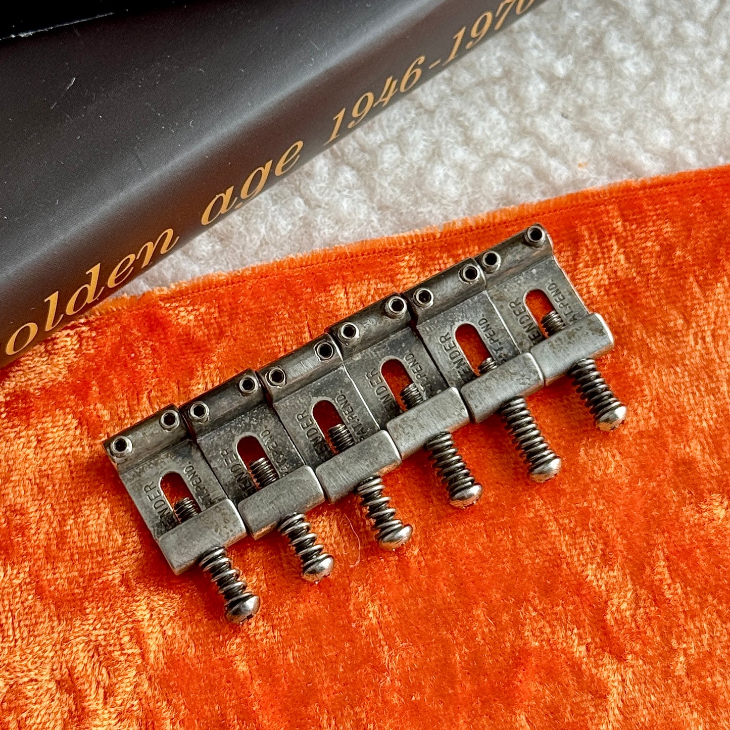 ONE OFF • Fender® Pat Pend Strat® Saddles