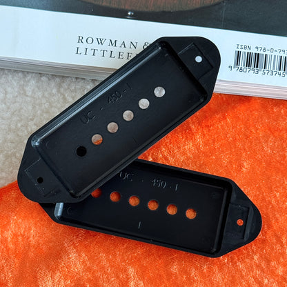 バースト・酪酸 P90 ドッグイヤー ピックアップカバー ブラック