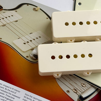 Jazzmaster®ピックアップカバー（アイボリー）