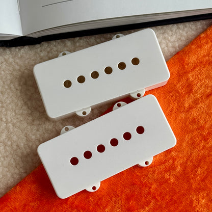 Jazzmaster®ピックアップカバー（ホワイト）