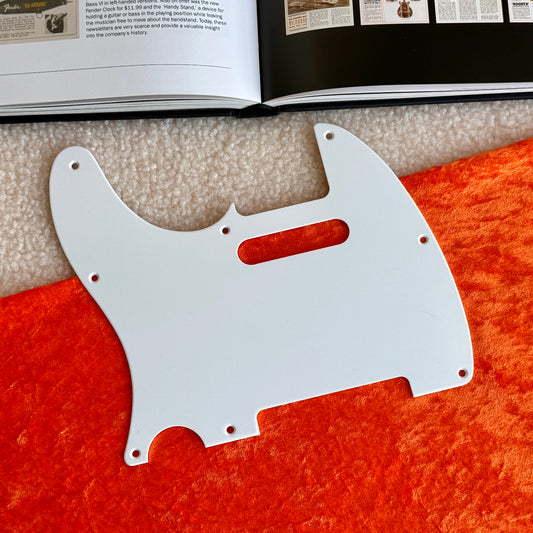 テレキャスター用ピックガード 1960年代モデル 左利き用 ホワイト（1プライ厚手）