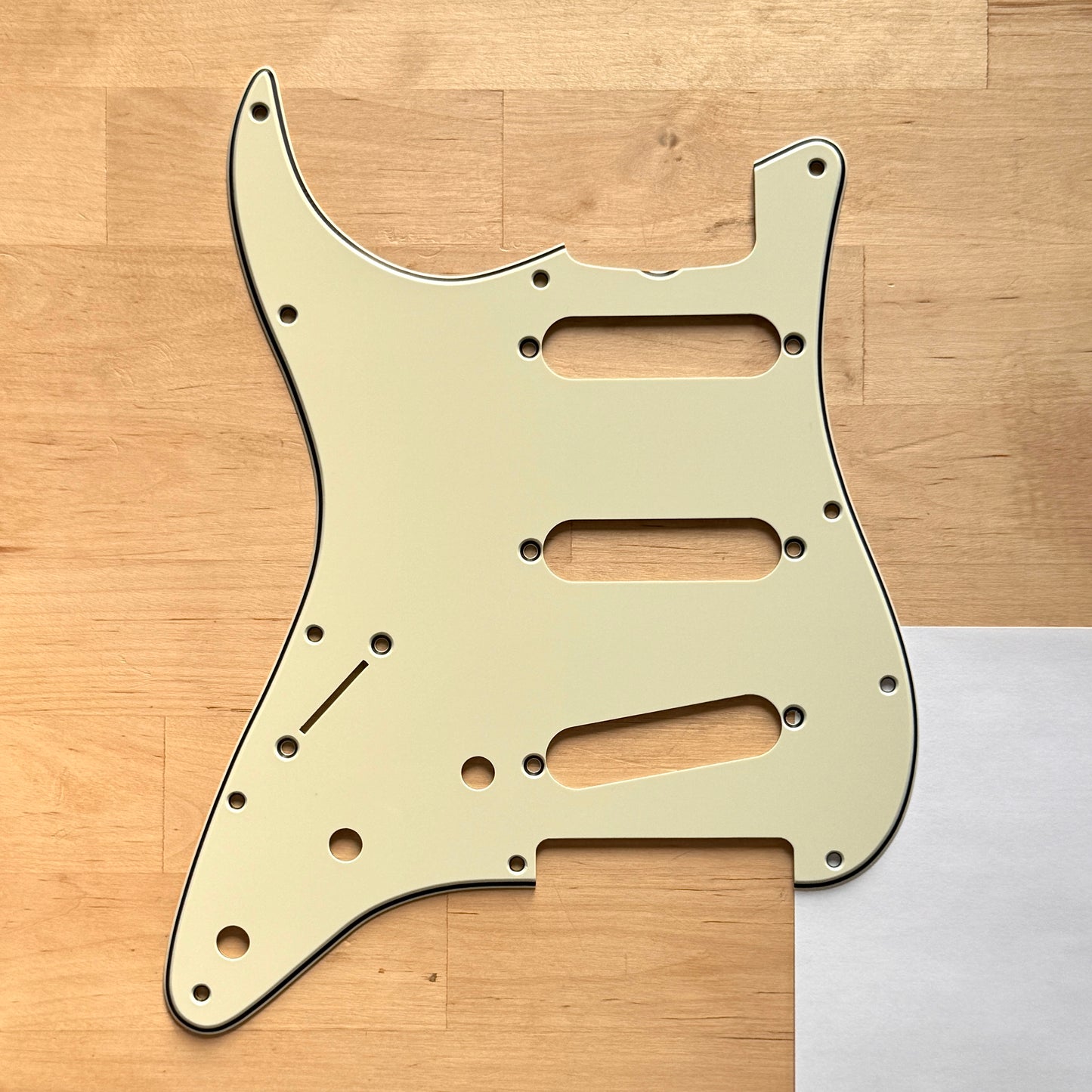 LEFTY 1964 ストラト® ピックガード（ミント）