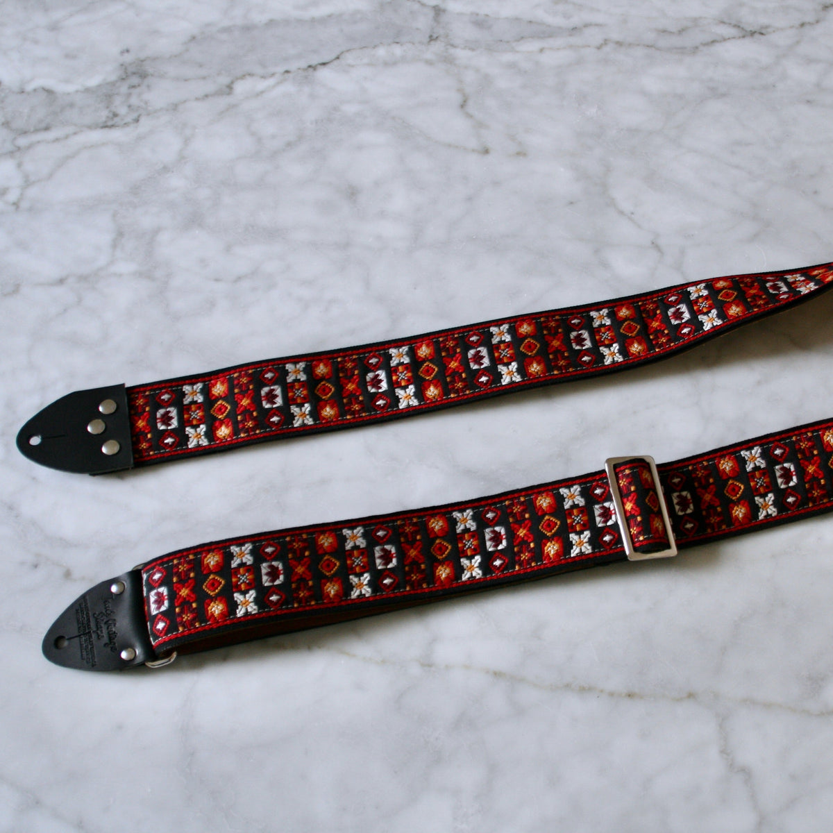 Red 'Woodstock' Guitar/Bass Hippie Strap — official supplier photo 2